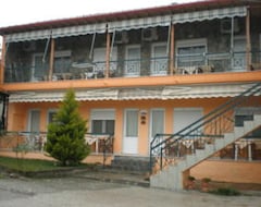 Aparthotel Guesthouse Adonis (Loutraki, Grčka)