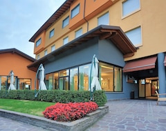 Hotel La Torretta (Bollate, Italy)