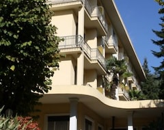 Khách sạn Hotel Reale (Fiuggi, Ý)