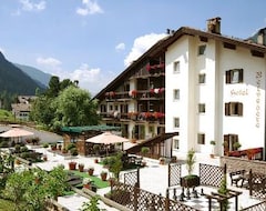 Hotel Belvedere (Moena, Italien)
