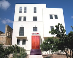 Bed & Breakfast Rivotorto Retreat House (Birkirkara, Malta)