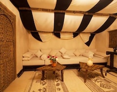 Khách sạn Villa Dar El Faracha (Marrakech, Morocco)