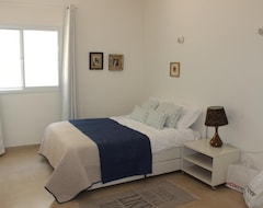 Koko talo/asunto Luxury Private Room (Tel Aviv-Yafo, Israel)