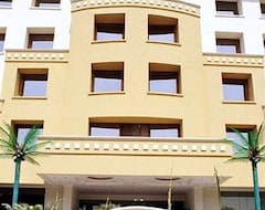 Hotel Meraden Grand (Varanasi, India)