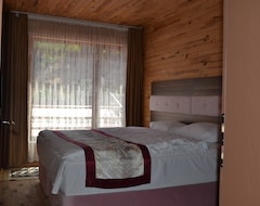 Pervanoglu Dinlenme Tesisi Motel (Trabzon, Türkiye)