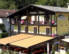 Khách sạn Café Pension Alpina (Innsbruck, Áo)