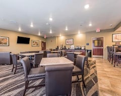 Hotel Cobblestone Inn & Suites - Forest City (Forest City, USA)