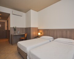 Hotelli Albergo Sole (Mariano Comense, Italia)