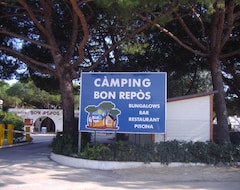 Hotel Camping Bon Repòs (Santa Susana, España)