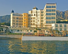 Khách sạn Ada Beach (Girne, Síp)