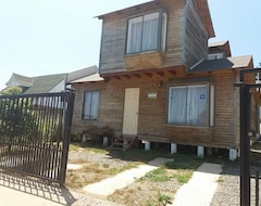 Koko talo/asunto Cabanas Antomai (Pichilemu, Chile)