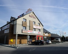 Hotel Taurus (Skrzyszów, Poland)