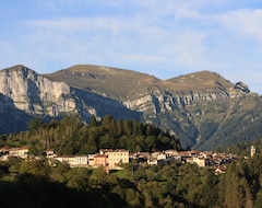 Hotelli Albergo Diffuso Faller (Sovramonte, Italia)