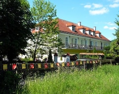 Hotel Gasthof zum Alten Jagdschloss (Mayerling, Austrija)
