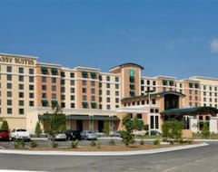 Hotel Embassy Suites Savannah Airport (Savannah, USA)
