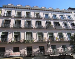 Hotel Hostal Bahía (Madrid, Spain)