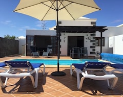 Hotel Casa Del Mar, Parque Del Rey, Beautiful Villa, Private Heated Pool, Wi-fi, Iptv (Playa Blanca, Spain)