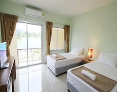 Otel Palm Hill Resort (Bangkok, Tayland)
