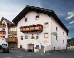 Hotel Schwarzer Adler (Graun im Vinschgau, Italien)