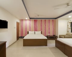 Hotel Royal Garden (Bengaluru, India)