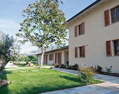 Otel Valle Di Francesco (Assisi, İtalya)