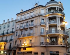 Hotel Chez Grace (Cannes, France)