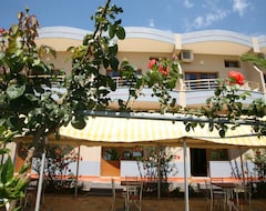 Hotel Sirena (Vlorë, Albania)