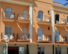 Khách sạn Hotel Holiday Beach (Rimini, Ý)