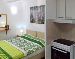 Koko talo/asunto Apartments Zezelj (Budva, Montenegro)