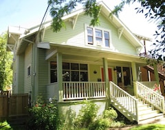 Pansion Bluebird Guesthouse (Portland, Sjedinjene Američke Države)