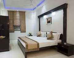 Khách sạn Hotel Sarthak Palace Near Karol Bagh Metro Station New Delhi (Delhi, Ấn Độ)