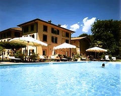 Hotel Cavalieri Del Mare (Marina di Massa, Italija)