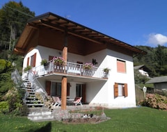 Casa/apartamento entero Apartamento vacacional a 150 m del lago Ledrosee (Ledro, Italia)