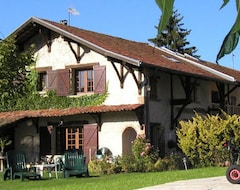 Khách sạn La Croisée des Chemins (Izeaux, Pháp)