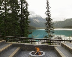 Resort Emerald Lake Lodge (Field, Canada)