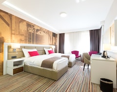 Hotel TESLA - Smart Stay Garni (Belgrad, Sırbistan)