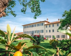 Khách sạn Villa La Preziosa (Lucca, Ý)