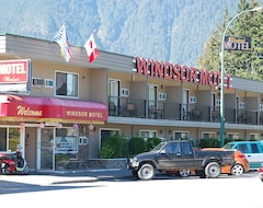 Khách sạn Windsor Motel (Hope, Canada)
