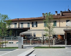 Otel Albergo Della Torre (Cernobbio, İtalya)