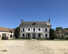 Toàn bộ căn nhà/căn hộ Family House For Rent, Very Spacious. (Garancières-en-Beauce, Pháp)