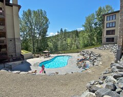 Entire House / Apartment Trickle Creek Condos by High Country Properties (Kimberley, Canada)