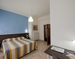 Khách sạn Hotel Moderno (Siena, Ý)