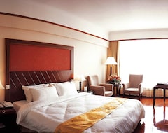 Hotel Golden Lustre (Shenzhen, China)