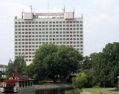 Hotel Gromada Pila (Pila, Polonya)