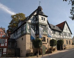 Khách sạn Restaurant & Hotel Hoerhof (Idstein, Đức)