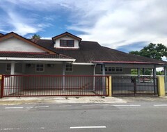 Cijela kuća/apartman Singgah Selesa Satok Parit Lama A (Kuching, Malezija)