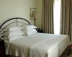 Hotelli Queens Hotel by BON Hotels (Oudtshoorn, Etelä-Afrikka)