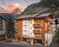 Hotel Cheminée (Zermatt, Switzerland)
