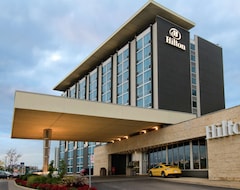 Hilton Toronto Airport Hotel & Suites (Mississauga, Canada)