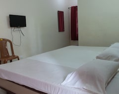 Hotel John (Kanyakumari, India)